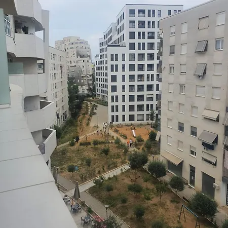 Magnet Garden Apartment